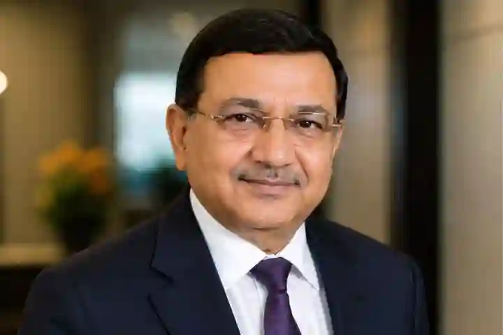 Parimal Nathwani Net Worth
